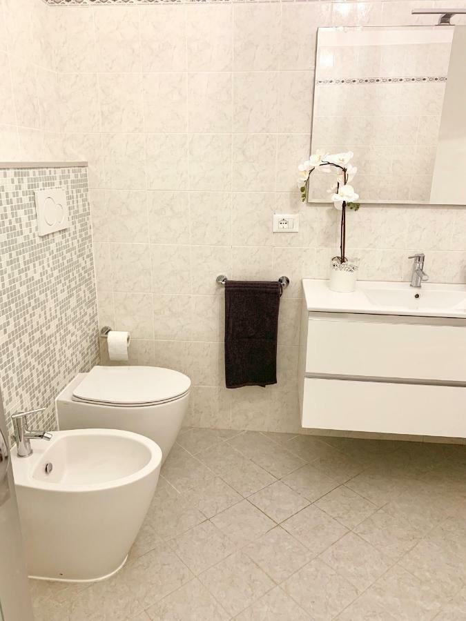 Indipendenza Luxury Apartments Bologna Bagian luar foto