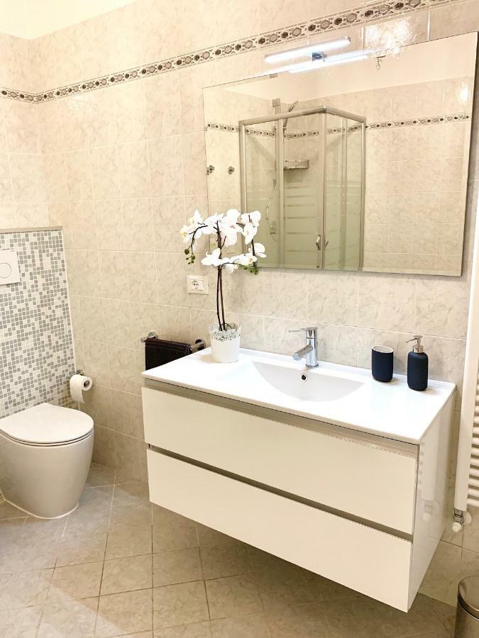 Indipendenza Luxury Apartments Bologna Bagian luar foto